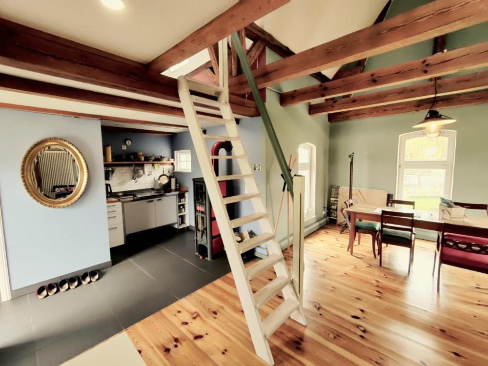 Forsthaus Lelkendorf / Ferienwohnung Bagian luar foto